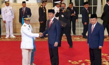 Jokowi Lantik Wagub Sulawesi Tengah