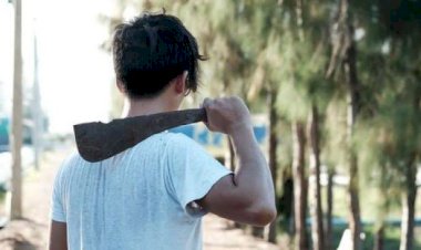 Anggota Provost Polsek Dibacok dengan Parang di Kantor Polisi