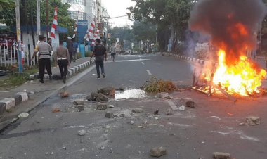 Info Masjid di Papua Dibakar Hoax!