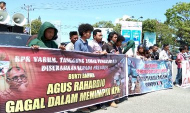 Ampak Desak Ketua KPK Agus Mundur!