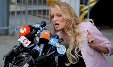 Bintang Porno yang Ngaku Selingkuh dengan Trump Menang Gugatan