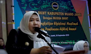 Bupati Masnah Membuka Secara Resmi BKMT Kabupaten Muarojambi Ke-III Tahun 2019