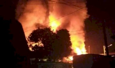 Lima Ruko Dikabarkan Hangus Terbakar