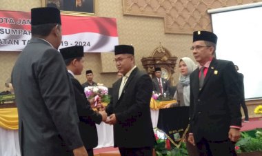 Putra Absor Resmi Pimpin DPRD Kota Jambi