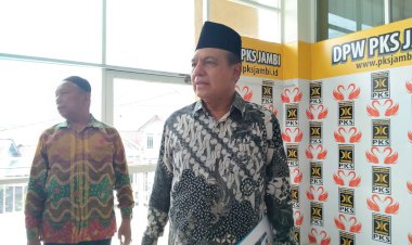 Ambil Formulir, Usman Ermulan: Saya Tak Mau Jadi Pengkhianat di PKS