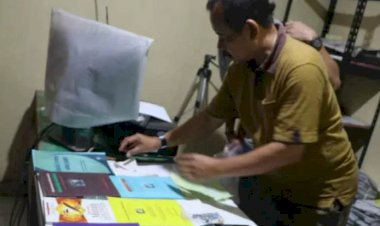 Densus 88 Ringkus Terduga Teroris di Cirebon