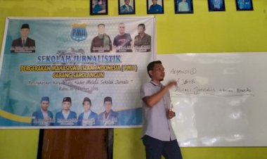 Jurnalis BRITO.ID Latih Puluhan Kader PMII Sarolangun, di Sekolah Jurnalistik