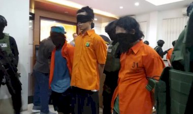 Densus 88 Tangkap Empat terduga Teroris di Jabar