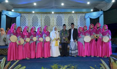 Bupati Masnah Buka Festival Kasidah Rebana Tingkat Kabupaten Muarojambi