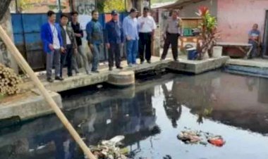 "Sungai Hitam" di dekat Rumah Bupati, DPRD Bekasi: Harusnya Atuh Bupati Lebih Galak!