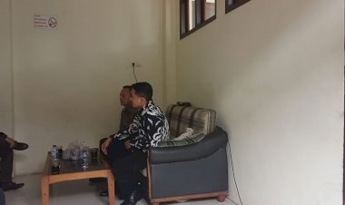 Lagi-lagi Zola Mengecoh Wartawan Tiba di PN Jambi, Ini Kendaraan Digunakan