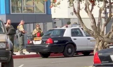 Siswa SMA California Mengamuk Tembak Temannya