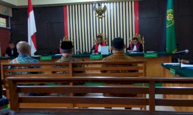 Jalani Sidang Perdana, Ini Besarnya Duit Ketok Palu Diterima Gusrizal-Elhelwi dan Sufardi Nurzain