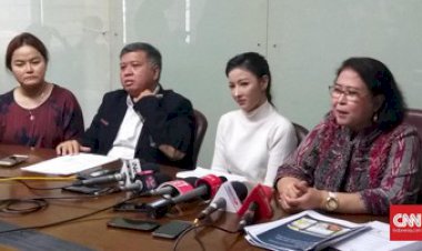 Pramugari Cantik Ini Polisikan @digeeembok soal Gundik Bos Garuda