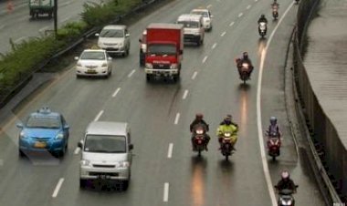 Gara-gara Banjir di Jalan Yos Sudarso, Motor Dibolehkan Masuk Jalan Tol Wiyoto Wiyono
