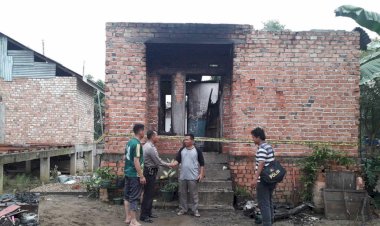 Rumah Warga Pudak Muarojambi Hangus Terbakar
