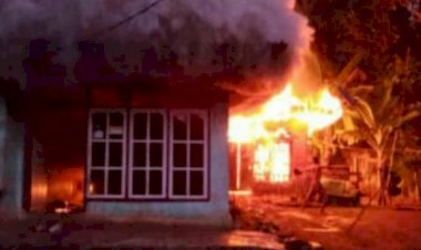 Duh! Cek Na Lagi Yasinan, Rumah Ditinggalkan Terbakar