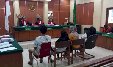 Sidang Pembunuhan di Arab Melayu Kota Jambi, Istri Korban Menangis Histeris