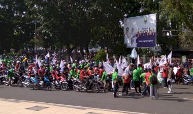 Ribuan Mahasiswa dan Buruh di Jambi Bersatu, Tolak RUU Cipta Kerja