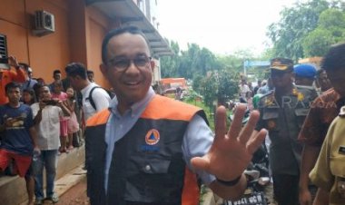 Gubernur Anies Minta Warga Jangan Keluar Rumah: Bertahan Dulu Tiga Minggu di Jakarta!