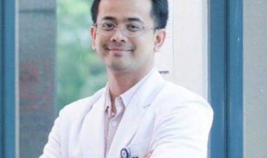 Kisah Pilu Dokter Terpapar Virus Corona, Sebelum Wafat Dokter Ini Sempat Jenguk Anaknya Namun Tak Bisa Dipeluk!