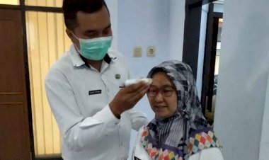 Prioritaskan Cek Kesehatan, Pengamat: Pertama Tenaga Medis Dulu, Ngantre-lah Kan DPR Dipilih Rakyat