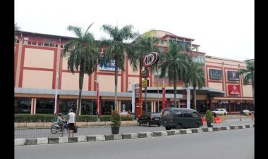 Pengunjung Sepi, Mall WTC Jambi Ditutup