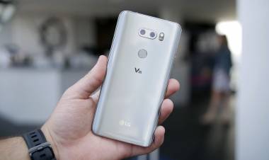 LG V40, Ponsel Pertama dengan Fitur 5 Kamera
