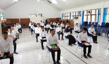 Calon Taruna STP Ikuti Tes Akademik di Rayon Tanjab Barat