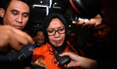 Dirut PLN Benarkan KPK Ambil Sejumlah Dokumen di Kediamannya