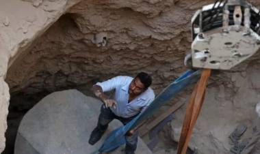 Peti Mati dari Zaman Firaun Akhirnya Dibuka