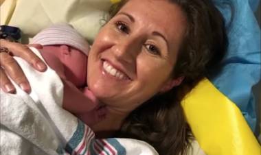 Lahir di Restoran Cepat Saji Anak Ini Dapat Makan Gratis Seumur Hidup