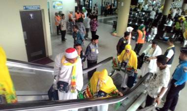 450 Jamaah Calon Haji Kloter 20 Jambi sudah Diberangkatkan ke Batam
