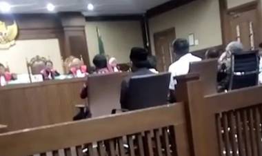 Bicarakan Suap Uang Ketok Saksi Wahyudi Akui Bertemu Cek Man, Sufardi Nurzain dan Elhelwi