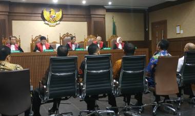 Cornelis: Sebelum Ditangkap Zola Sempat Beritahu Saya Bakal Ada OTT