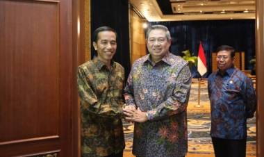 SBY Puji Jokowi Bertindak Cepat Datangi Korban Gempa dan Tsunami Palu