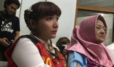 Ibunya Meninggal Dunia, Roro Fitria Nunggu Izin Keluar Lapas