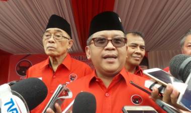 Hasto Tegaskan Hari Pahlawan Sebagai Puncak Militansi Perjuangan