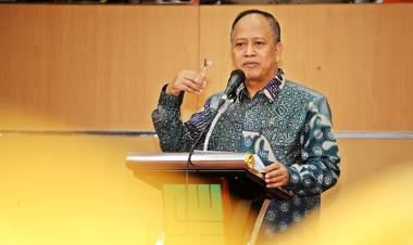 Menristekdikti Tegaskan Dosen Terpapar Radikalisme Pilih Dibina atau Berhenti PNS!