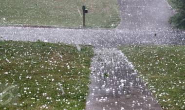 Fenomena Hujan Es di Jakarta, Ini Penjelasan BMKG