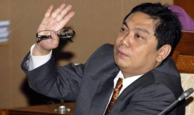 Wakil Ketua DPR Mangkir Panggilan Sidang Tipikor 