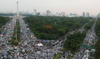Momentum Kedamaian, Tiga Juta Umat Muslim Hadiri Reuni 212 