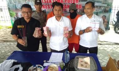 Aduh!! Aksi Dua Dukun Pengganda Uang Ini Bikin Geleng Kepala 