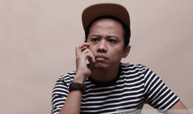 Ternyata Proses Pembuatan Skenario Film Komedi Sangat Serius 