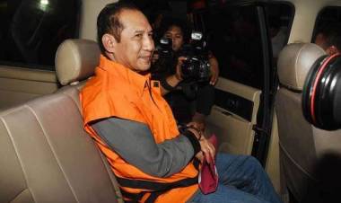 KPK Periksa Humas PN Jakarta Selatan