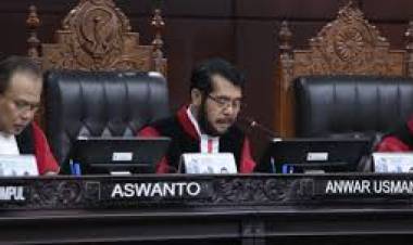 MK Tidak Terima Permohonan Alungsyah Uji UU MK