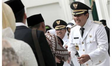 Gila Bro! Duit Pembangunan Sekolah Dikorupsi, KPK Tangkap Bupati Cianjur 