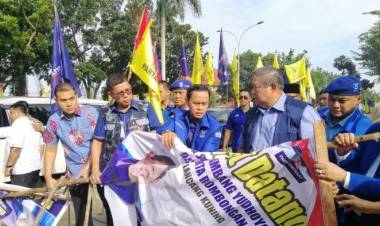 Atribut Demokrat Dirusak, AHY ke Riau Lakukan Investigasi