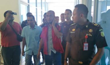 BREAKING NEWS!! Wakil Ketua DPRD Merangin Isnedi Ditahan Kejari