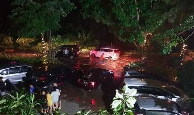 Tsunami Menyapu Keceriaan Malam Minggu di Sekitar Selat Sunda